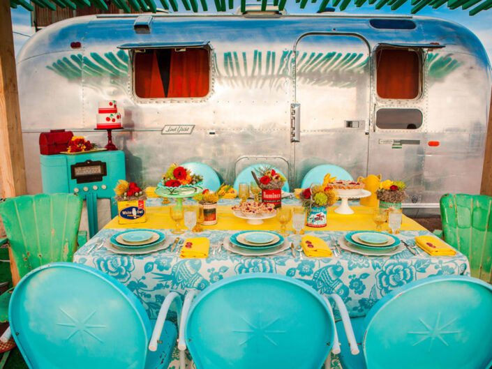 APOCALYPTIC AMERICANA